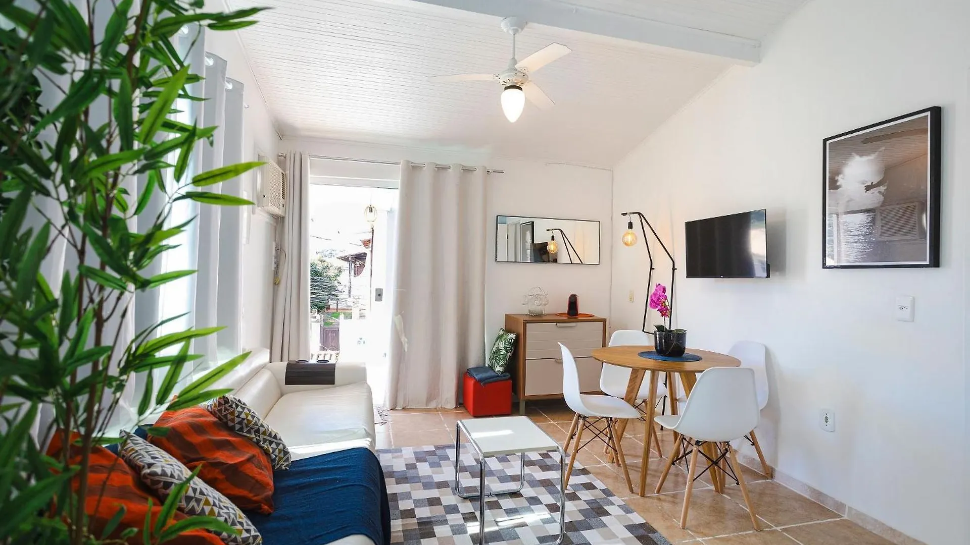 2 Suites A 5 Minutos De Geriba | Cdc 22 Armacao dos Buzios Apartment